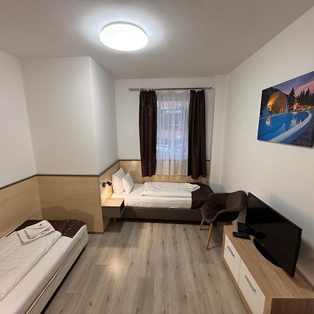 Pizza Tabor Apartman 米什科尔茨 外观 照片