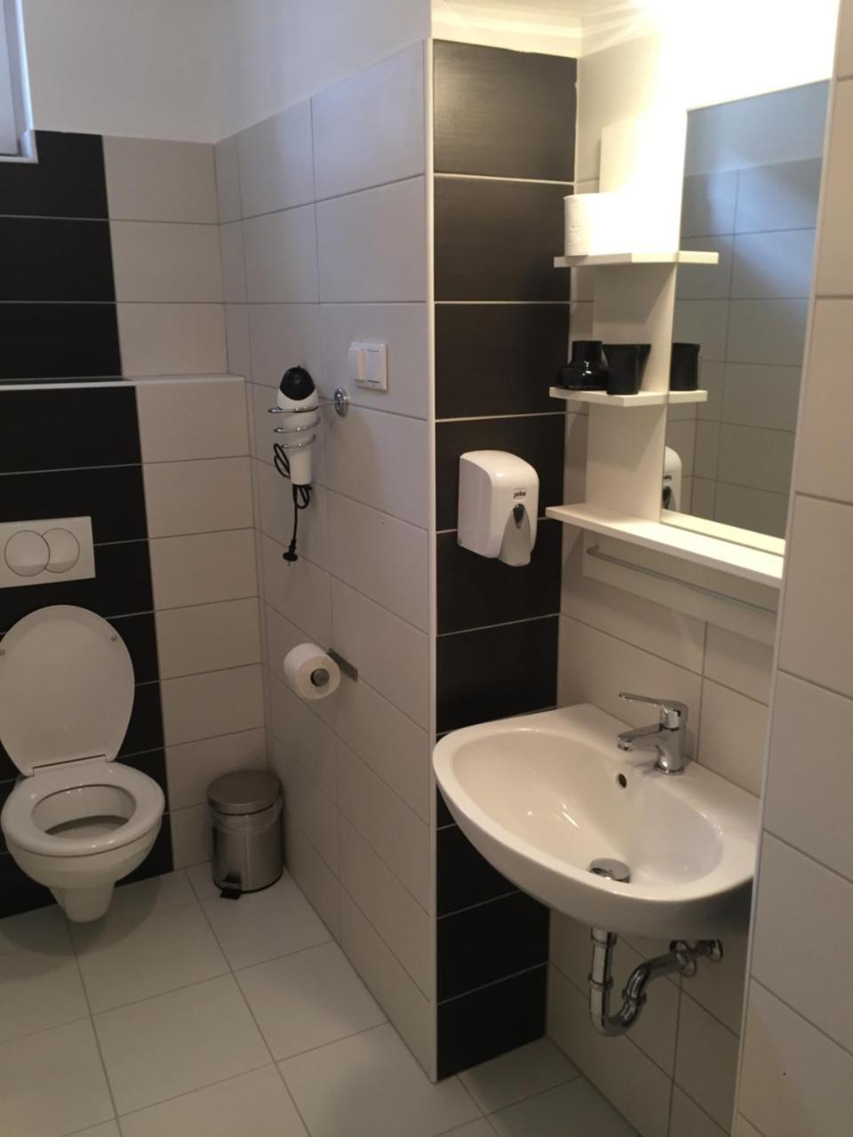 Pizza Tabor Apartman 米什科尔茨 外观 照片